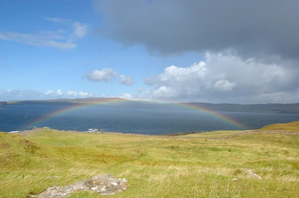 Skye rainbow — Stockfoto