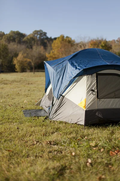 Herfst camping — Stockfoto