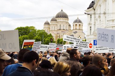 göstericilere karşı riga pride 2009