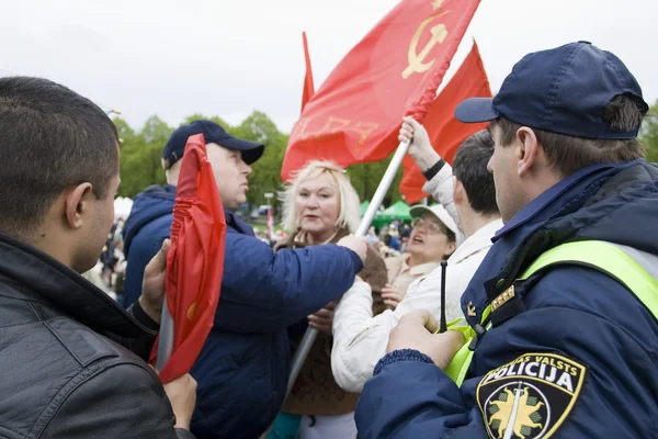Полиция исключает использование символов Советского Союза — стоковое фото