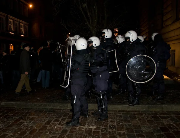 暴動および警察 — ストック写真