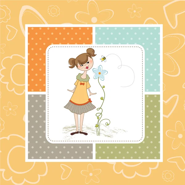 Pequena jovem senhora que cheira uma flor — Fotografia de Stock