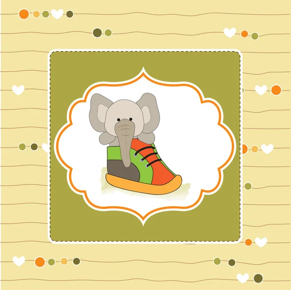 Cartão de banho de bebê com ursinho escondido em um sapato — Fotografia de Stock
