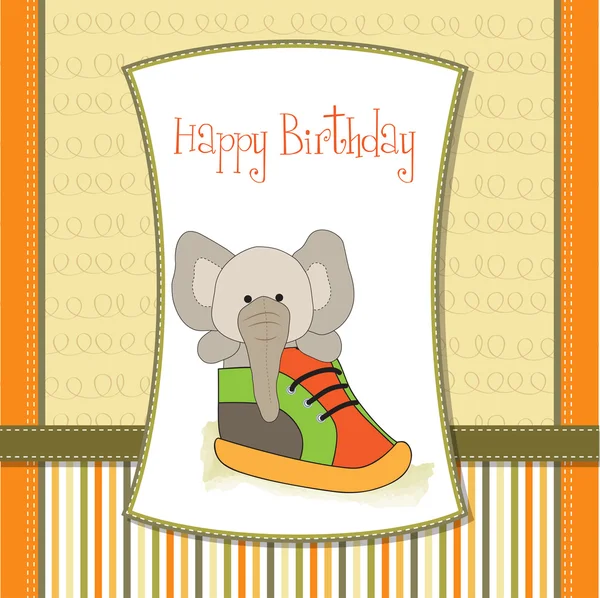 Cartão de aniversário feliz com um elefante escondido em um sapato — Fotografia de Stock