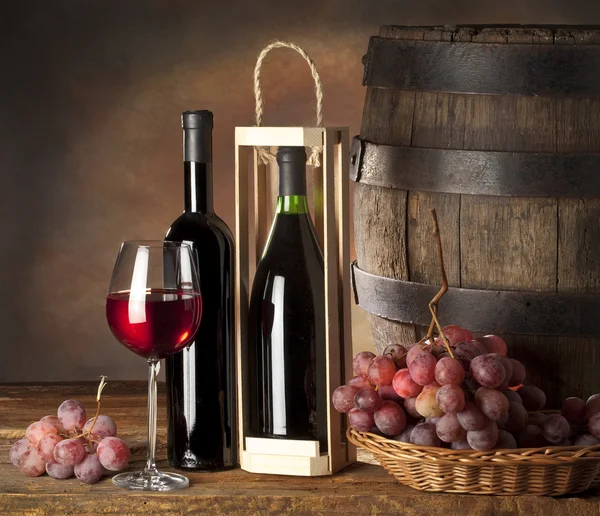 赤ワインのある静物 — ストック写真