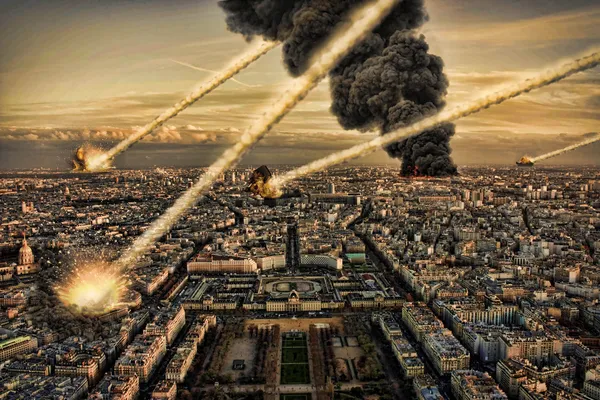Meteorite shower over paris — Stock Photo, Image