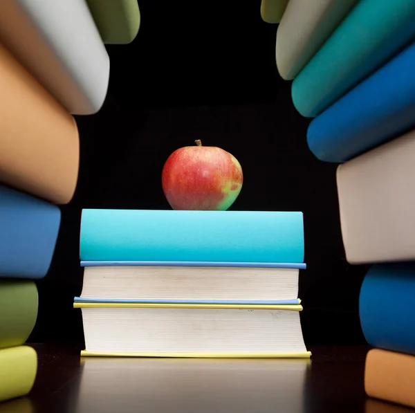 Onderwijs studie boeken — Stockfoto
