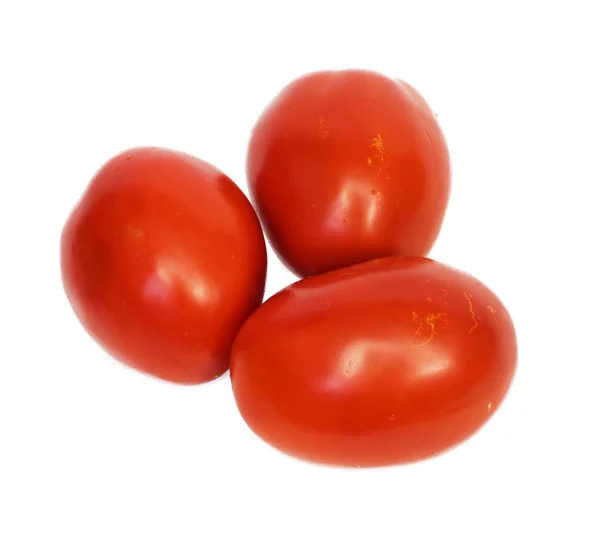 Drie tomaten op witte achtergrond — Stockfoto
