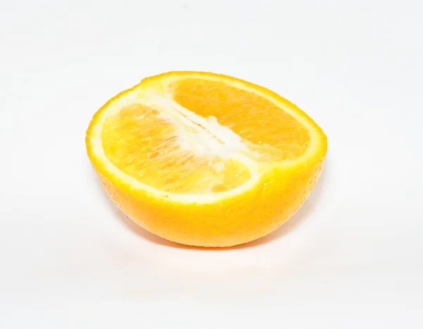 Апельсинові фрукти на білому фоні — стокове фото
