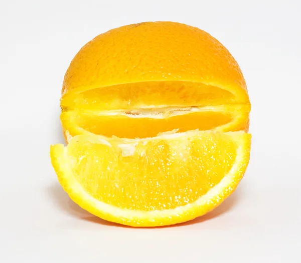 Πορτοκαλί απομονωμένο σε λευκό φόντο — Φωτογραφία Αρχείου