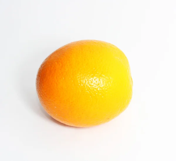 Orange isolé sur fond blanc — Photo