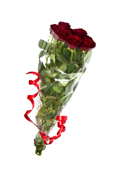 ดอกกุหลาบสีแดงสวยงามบนพื้นหลังสีขาว — ภาพถ่ายสต็อก
