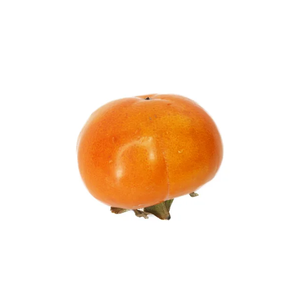 Оранжевая хурма на белом фоне — стоковое фото