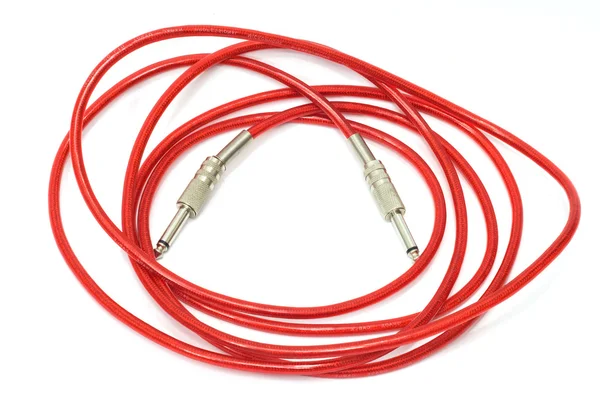 Cable de conexión de guitarra eléctrica aislado en blanco — Foto de Stock