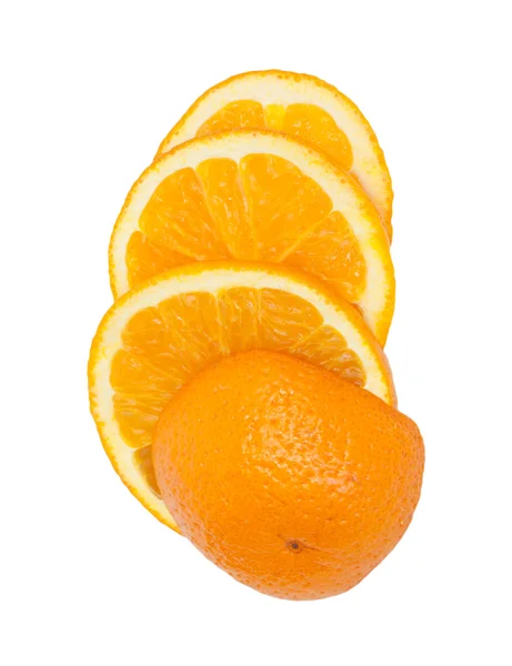 Plátek pomeranče. izolované na bílém. — Stock fotografie