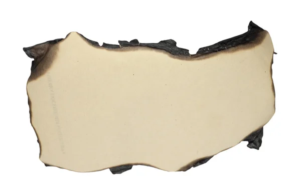 Papel de bordes quemados aislado sobre fondo blanco — Foto de Stock