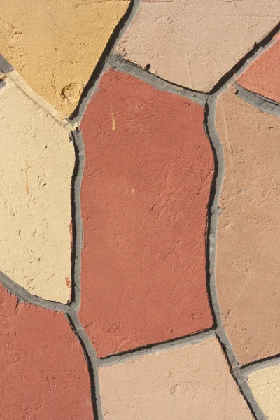 Unregelmäßiges Mosaik der Mauer im Freien — Stockfoto