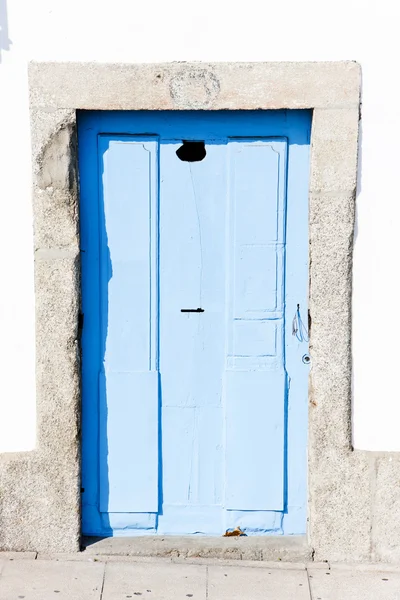 Дверь, Порту, Португалия — стоковое фото