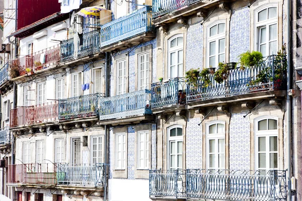 Bairro da Ribeira, Porto, Portugal — Fotografia de Stock