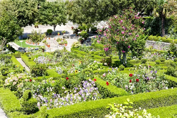 Garden in Marvao — Stock Photo, Image