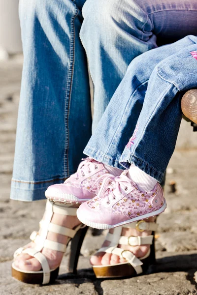 Summer shoes and children's shoes — Stock Photo, Image