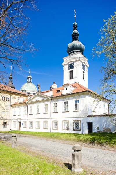 チェコ共和国 doksany 修道院 — ストック写真