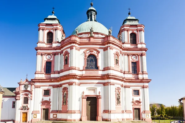 Basílica em Jablonne v Podjestedi, República Checa — Fotografia de Stock