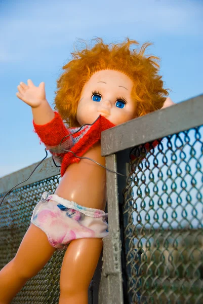 Gettato fuori bambola — Foto Stock