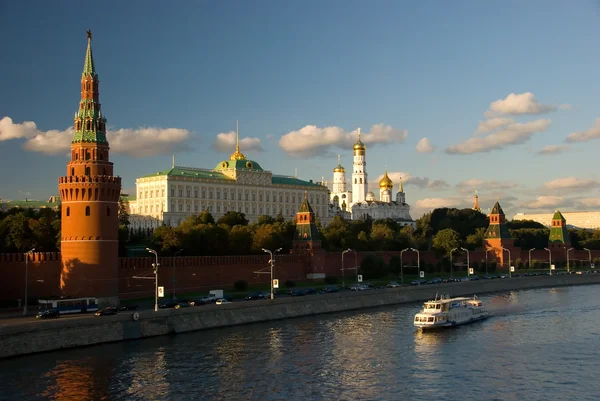 Kremlin em Rússia, Moscovo, Praça Vermelha — Fotografia de Stock