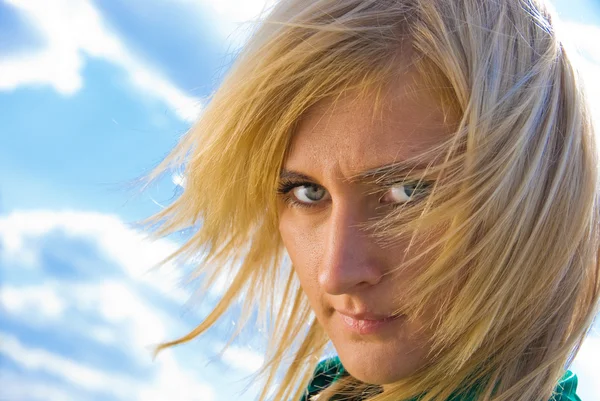 Stijlvolle blonde portret — Stockfoto