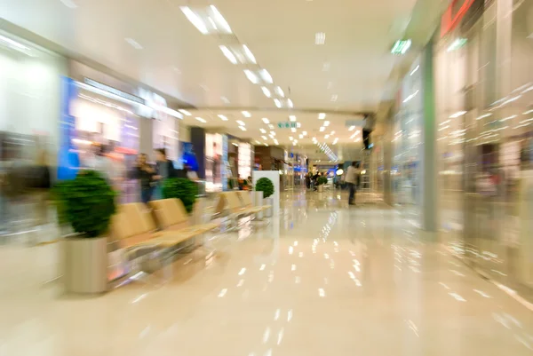 Einkaufszentrum im Inneren — Stockfoto