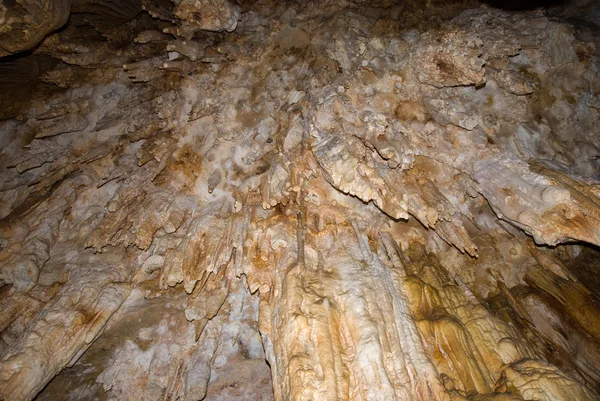 В печері — стокове фото