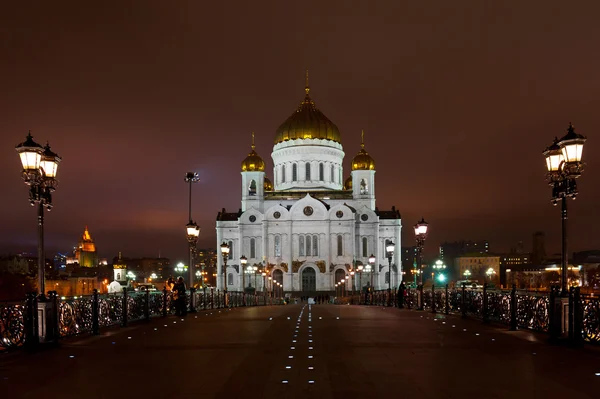 Natt syn på Kristus Frälsarens katedral — Stockfoto