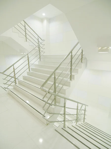 Čisté schodiště — Stock fotografie
