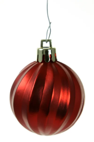 Pendurado ornamento de Natal vermelho — Fotografia de Stock