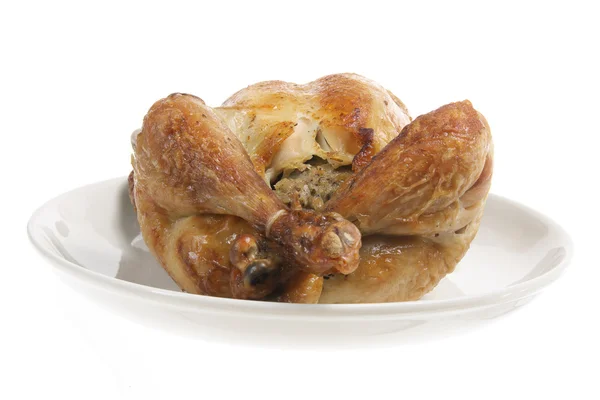 접시에 구운 닭 — 스톡 사진
