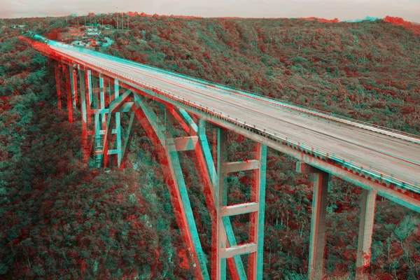 Stereo photo of bridge — Stock Photo, Image