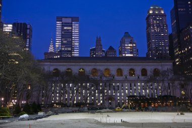 Bryant Parkı'nda gece