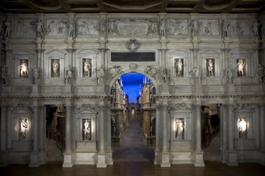 Teatro olimpico iç Vicenza