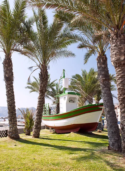 เรือประมงไม้ในสเปน — ภาพถ่ายสต็อก