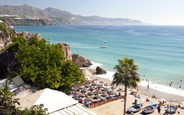 Balcon de europa kuzeye bakıyor, nerja