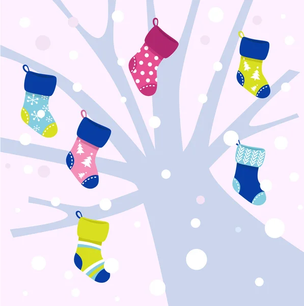 Χριστούγεννα κάλτσες στο δέντρο του χειμώνα, χιονίζει πίσω - διάνυσμα — Διανυσματικό Αρχείο