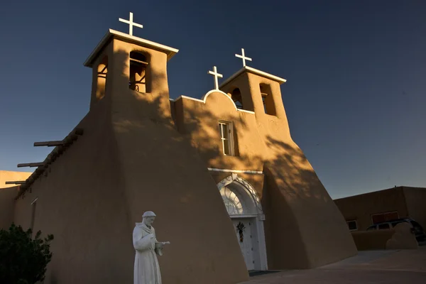 Igreja do Taos ao amanhecer — Fotografia de Stock
