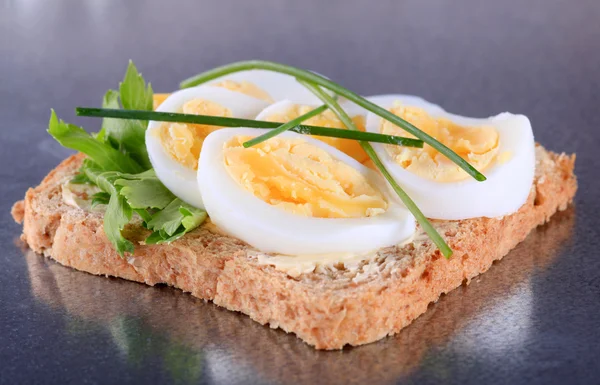 Sandwich cu ouă — Fotografie, imagine de stoc