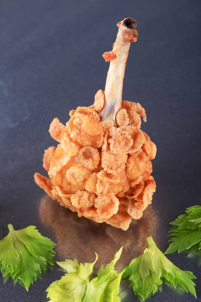 Fried chicken drumstick — Stock Photo, Image