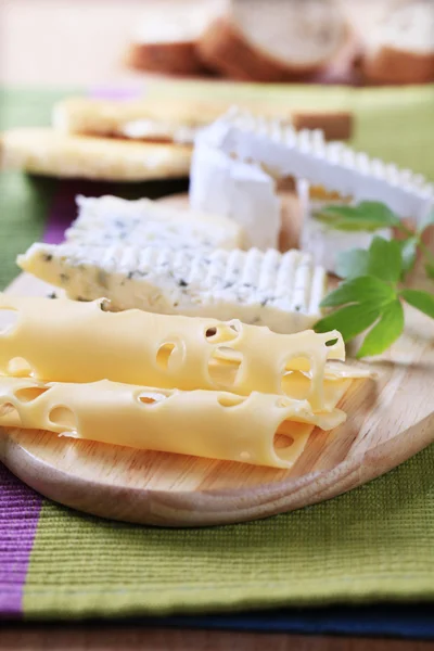 Assorted cheeses — Stock Photo, Image