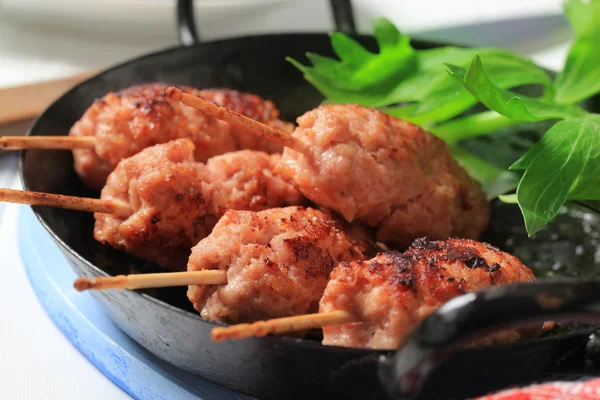 Carne picada kebabs — Fotografia de Stock