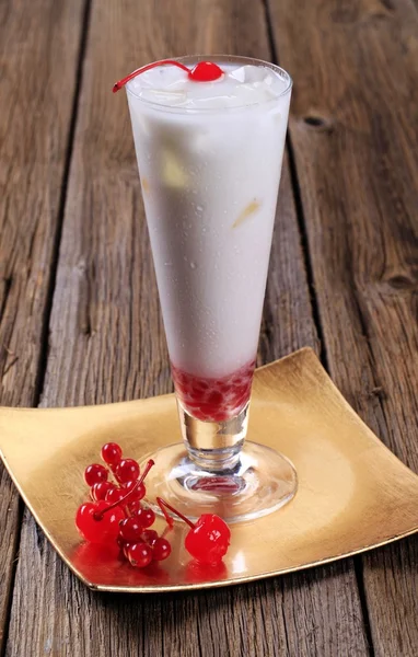 Coconut milk cocktail — Stock Photo, Image