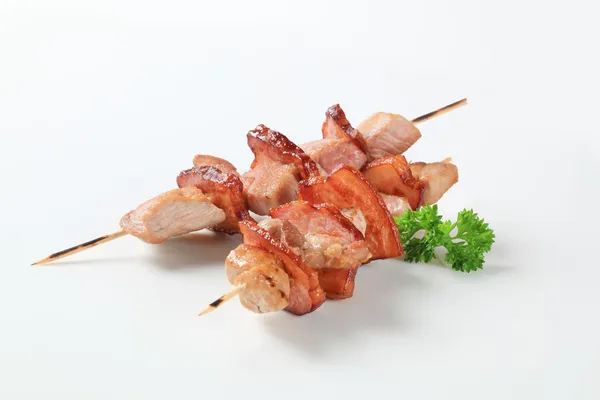 猪肉及培根烤串 — 图库照片