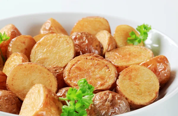 Gebratene neue Kartoffeln — Stockfoto
